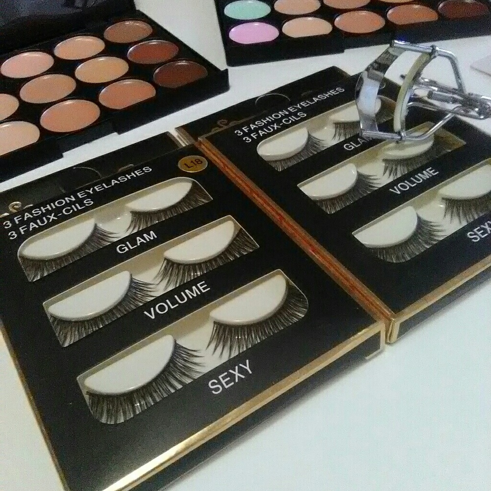 Glam 2 Pack 15 Color Concealer Palettes + 5 Host P - Picture 4 of 6